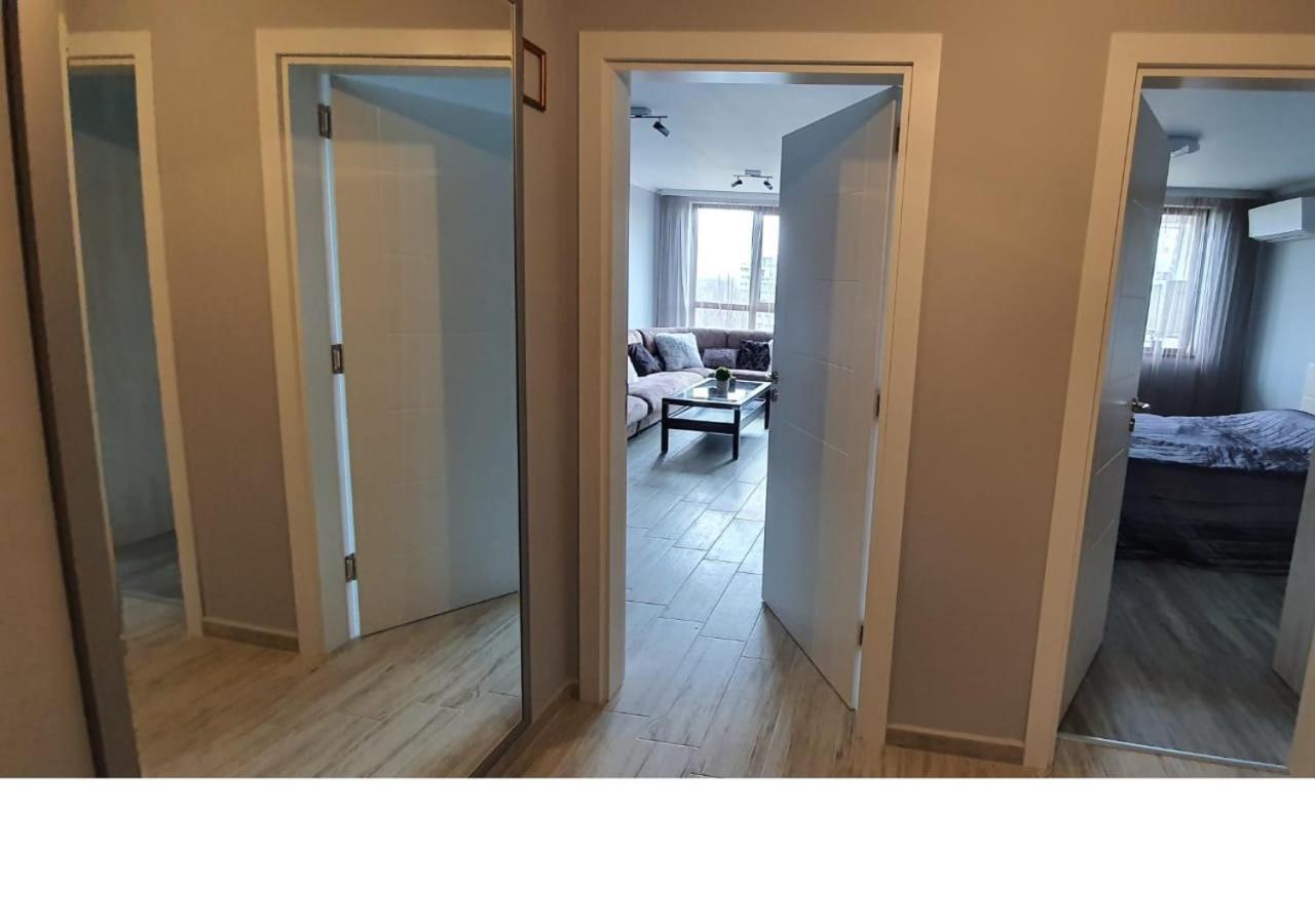 Apartamento K&K Stylish Elegance Burgas Exterior foto